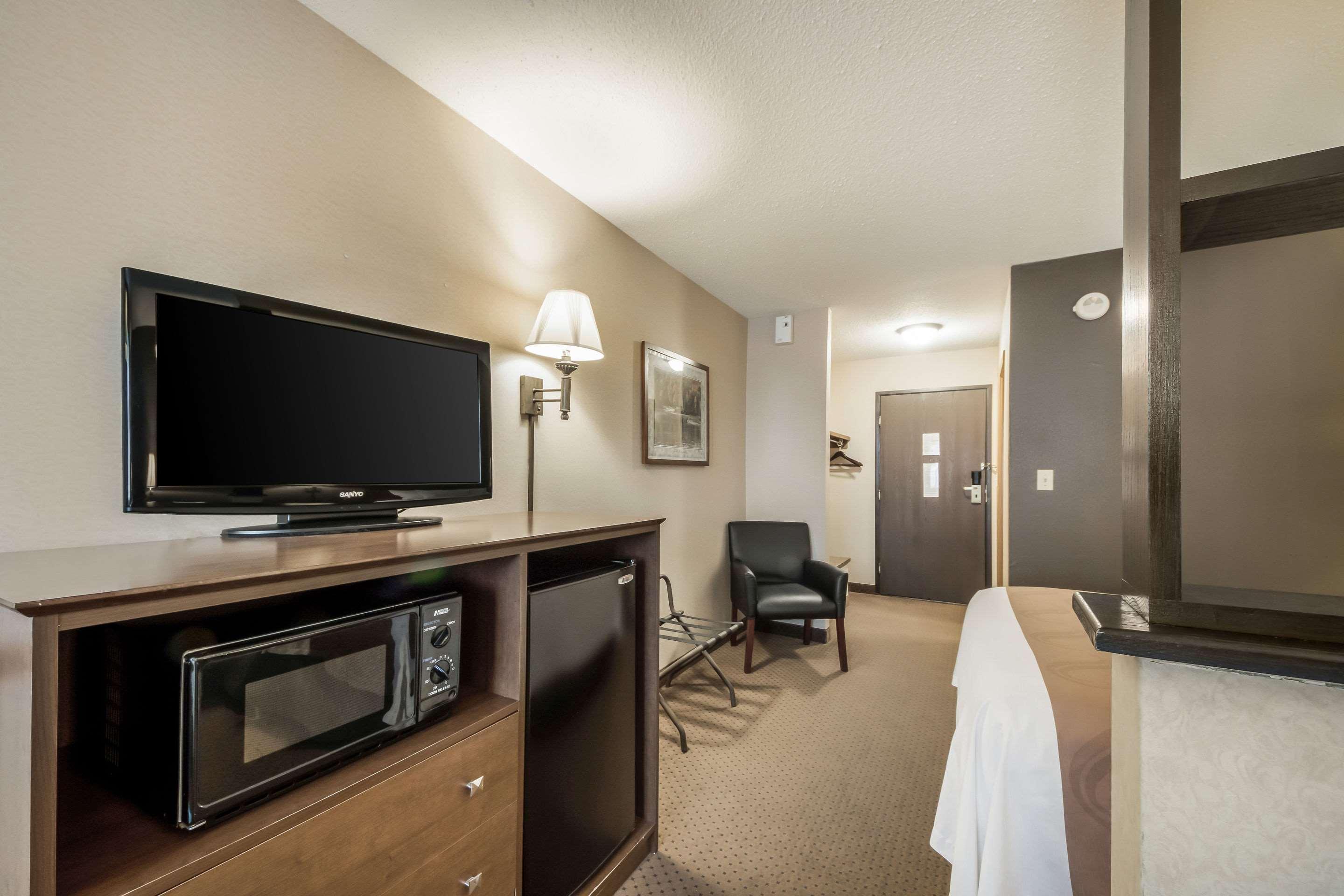 Quality Inn & Suites Newberry Eksteriør billede