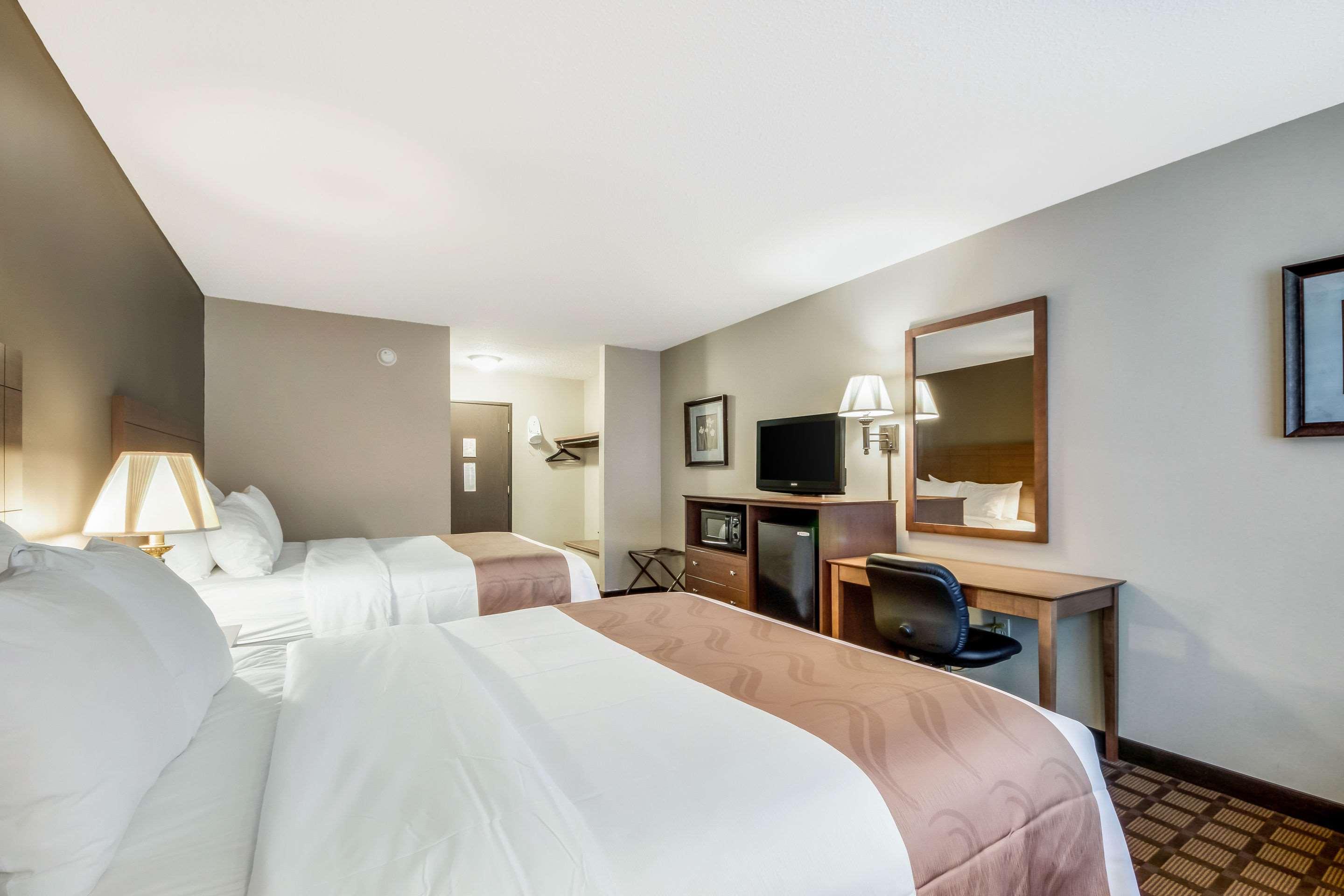 Quality Inn & Suites Newberry Eksteriør billede