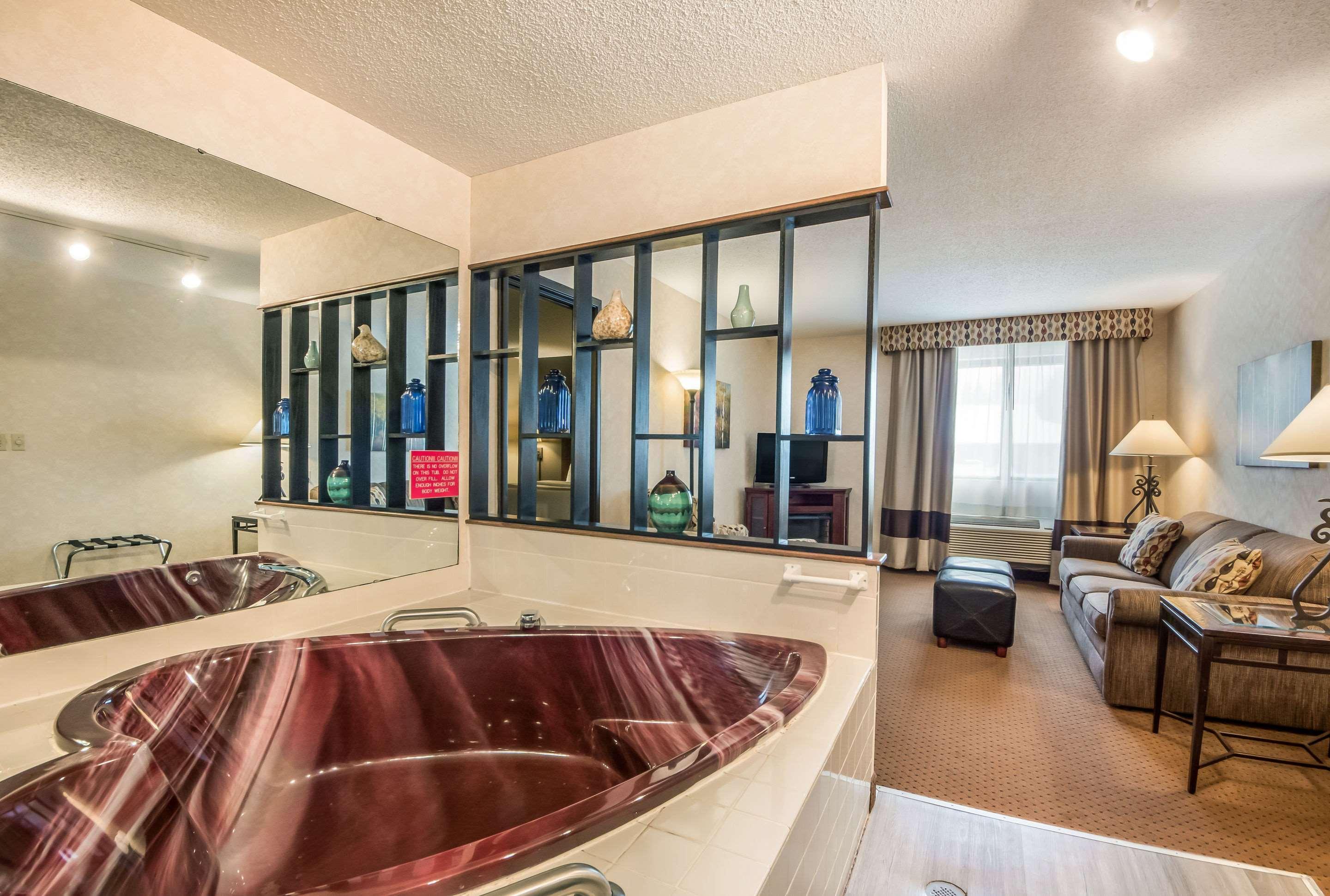 Quality Inn & Suites Newberry Eksteriør billede