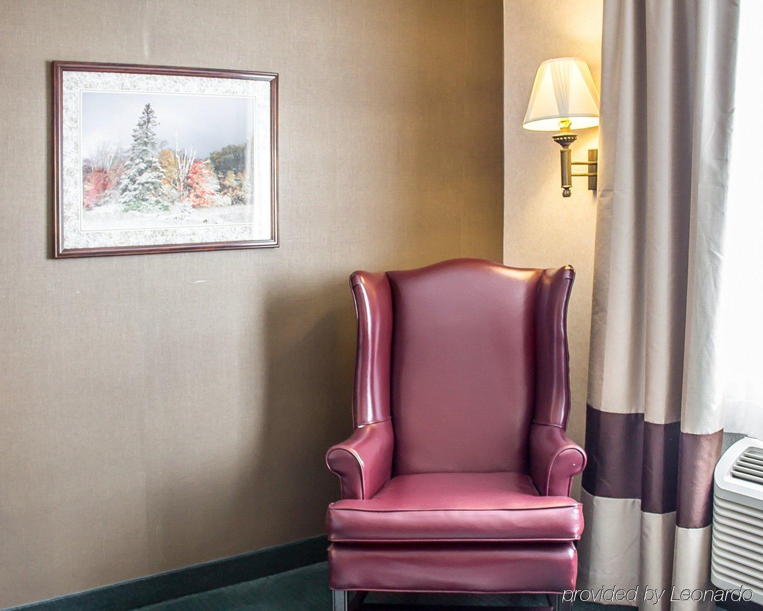 Quality Inn & Suites Newberry Eksteriør billede